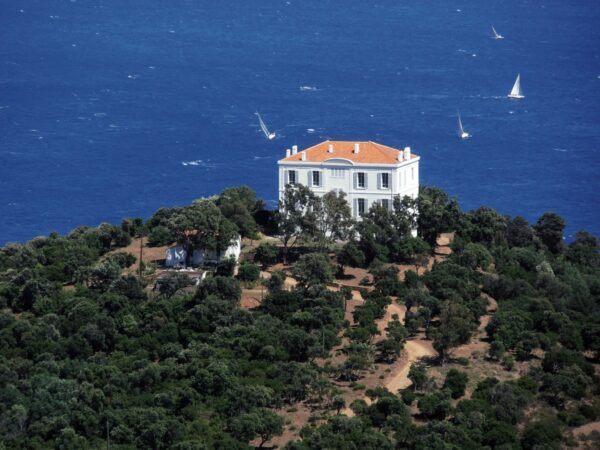 Domaine foncin domaine du rayol 24 2048x1536