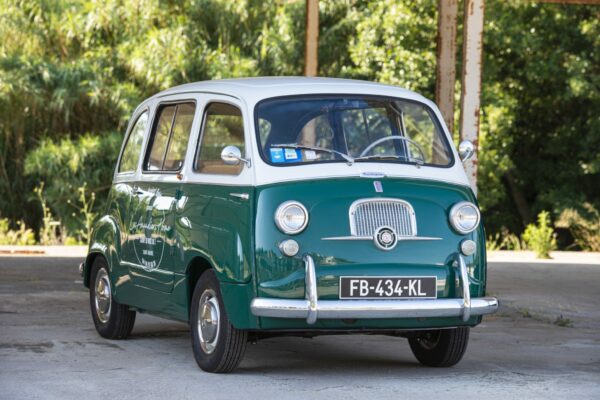 Fait 600 multipla 1 2048x1367