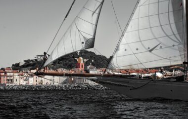 VOILE-SAINT-TROPEZ