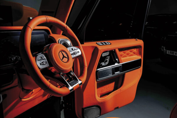 Auto custom sellerie automobile 2